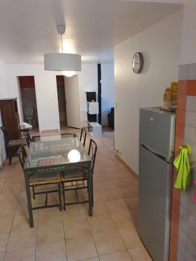 Maison Au Coeur De La Rue Pietonne Saint-Jean-Pied-de-Port Dış mekan fotoğraf